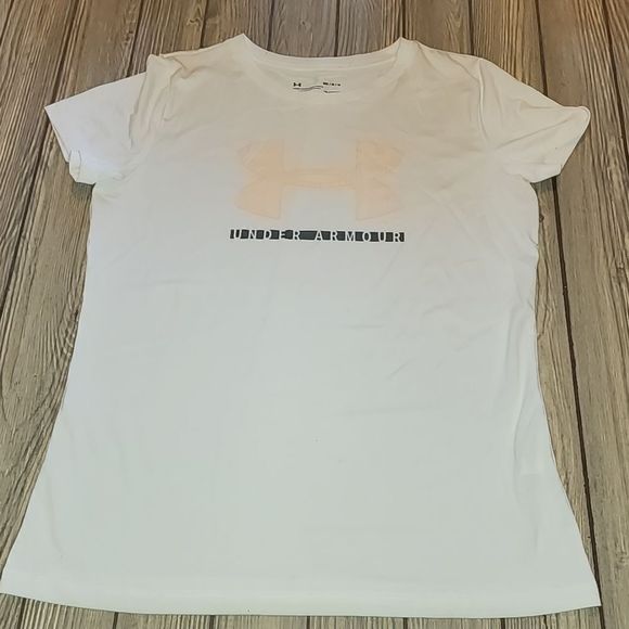 NWOT Womens Under Armour Dri-Fit Tee Medium - Picture 1 of 2